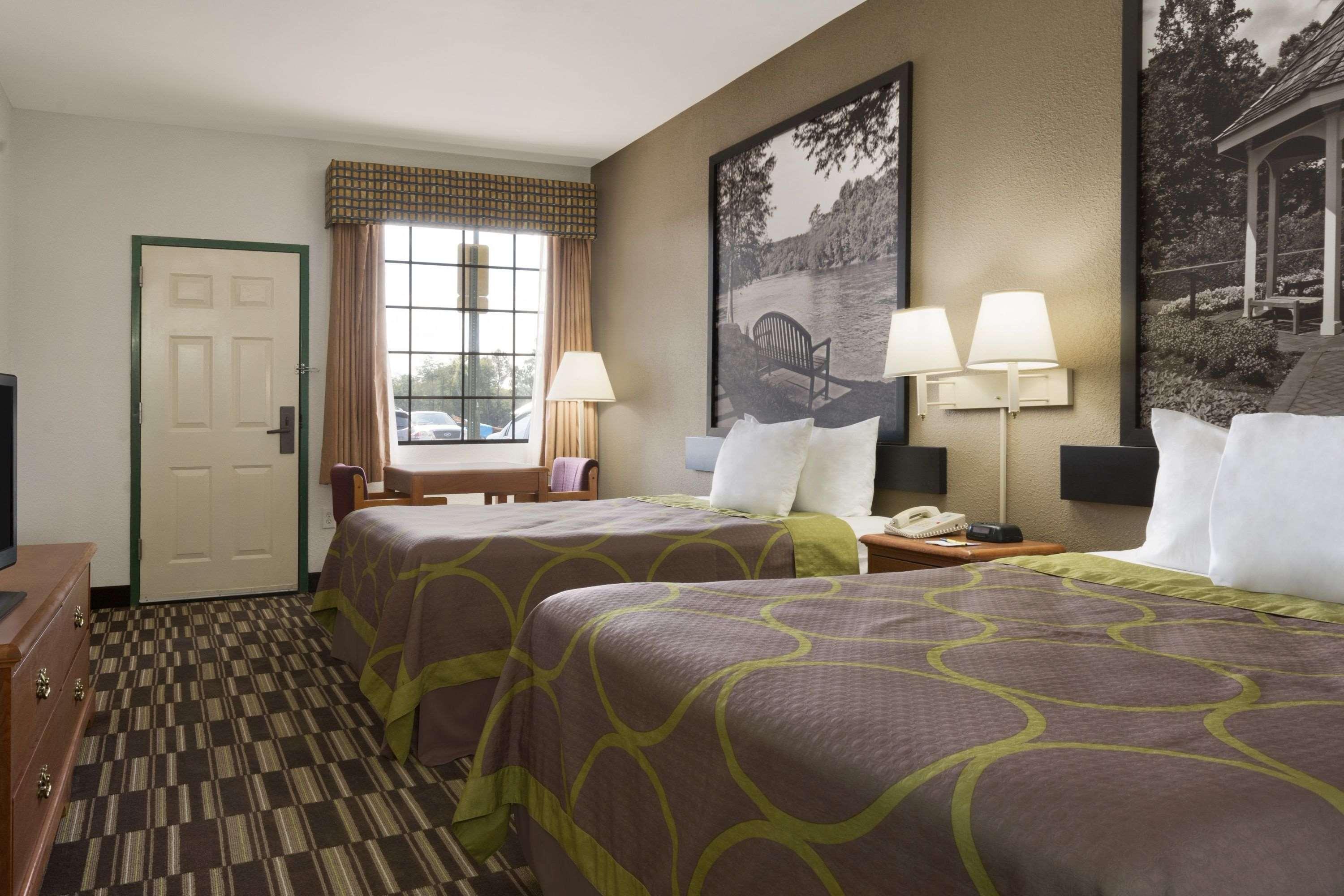 Super 8 By Wyndham Chatsworth/dalton 2* Chatsworth